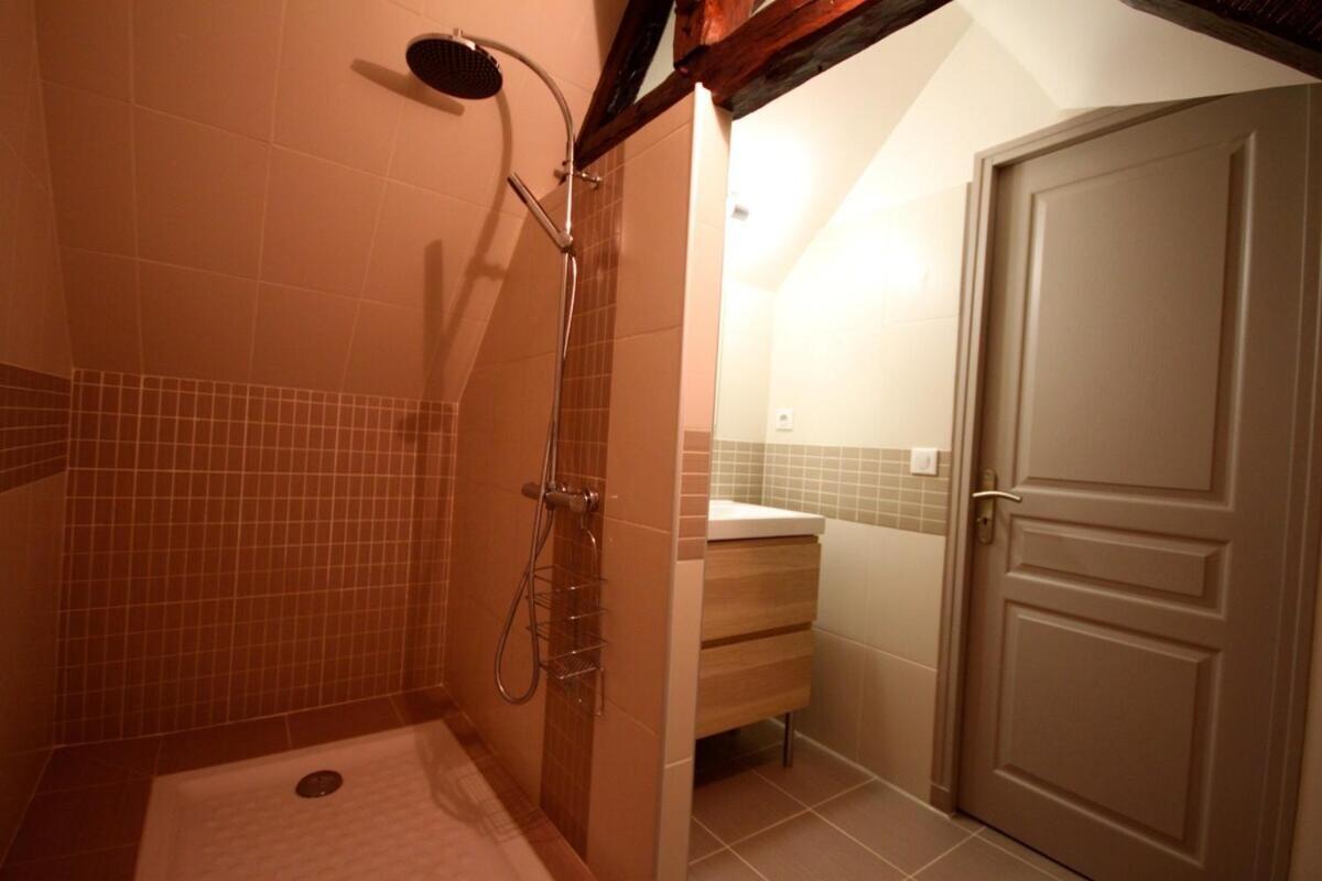 Maison De Vacances A Lissac-Sur-Couze Zewnętrze zdjęcie