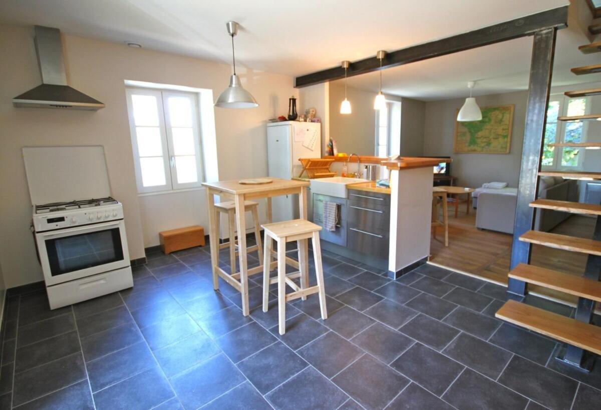 Maison De Vacances A Lissac-Sur-Couze Zewnętrze zdjęcie