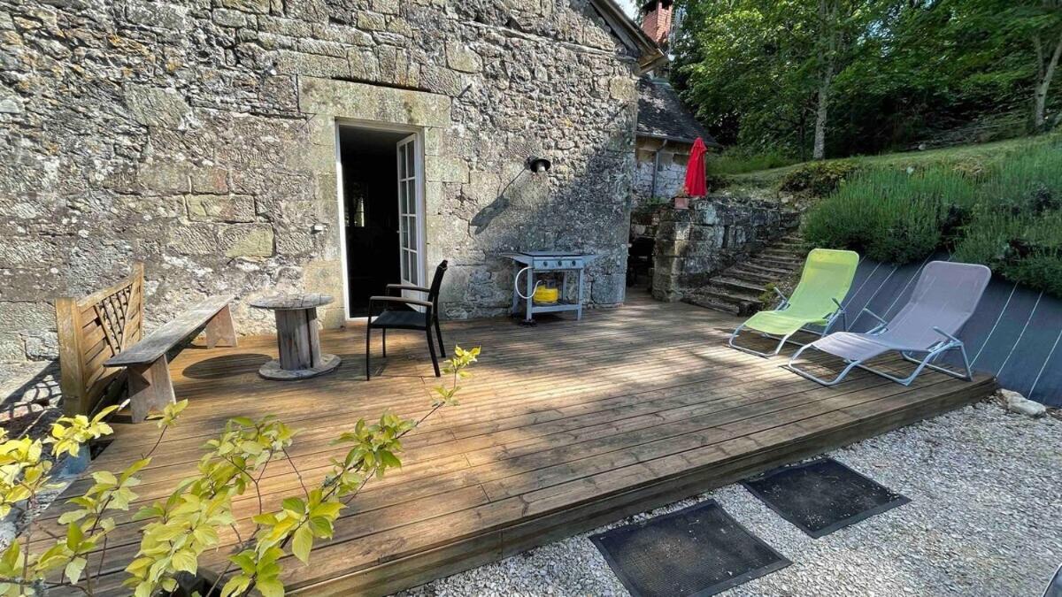 Maison De Vacances A Lissac-Sur-Couze Zewnętrze zdjęcie